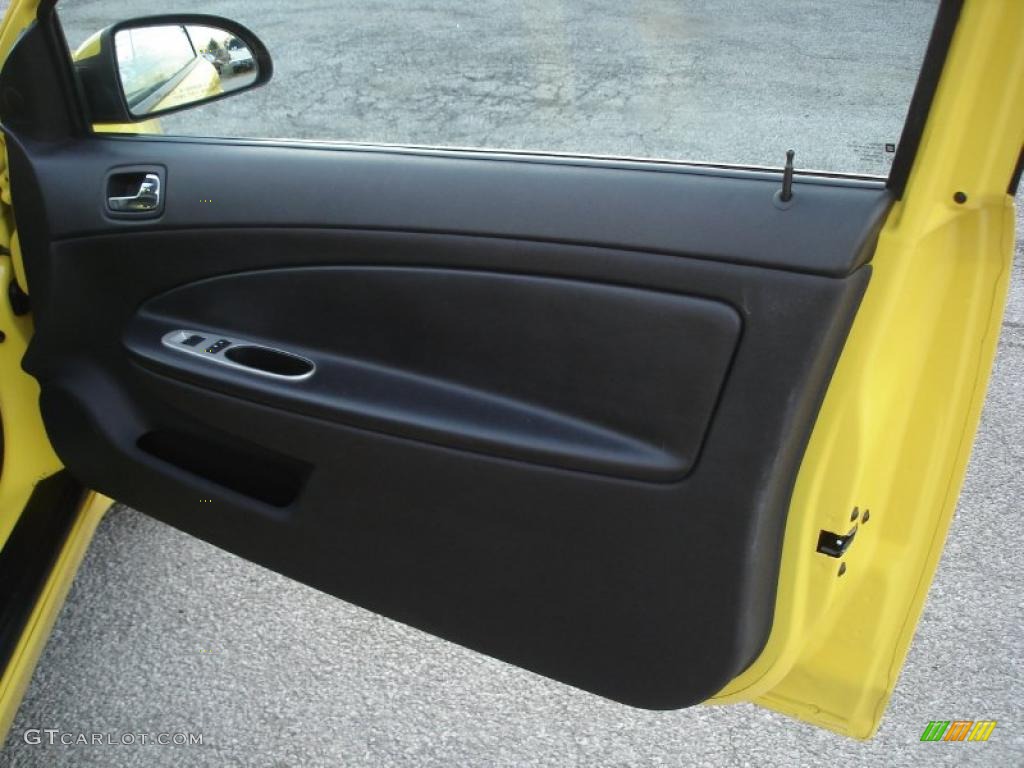 2007 Chevrolet Cobalt SS Supercharged Coupe Ebony Door Panel Photo #39694991