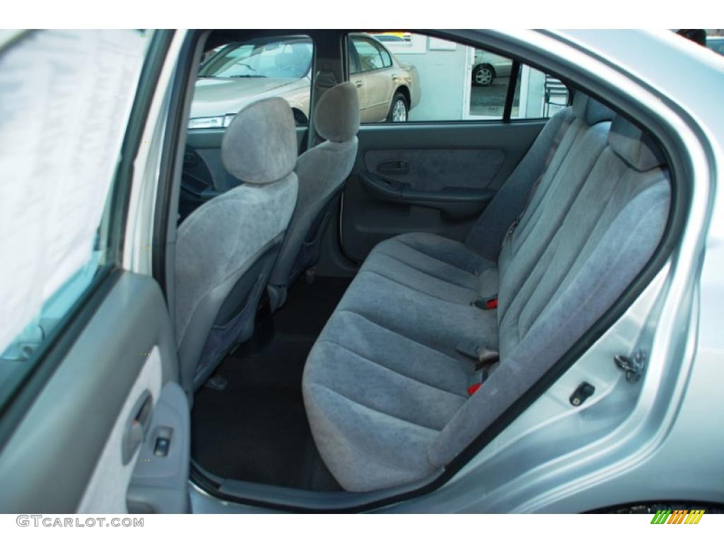 2004 Elantra GLS Sedan - Sterling Silver / Gray photo #20
