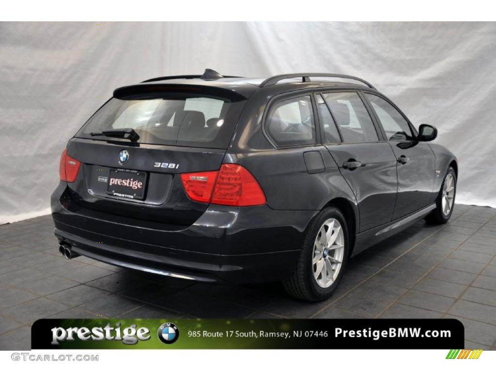 2010 3 Series 328i xDrive Sports Wagon - Monaco Blue Metallic / Black photo #3