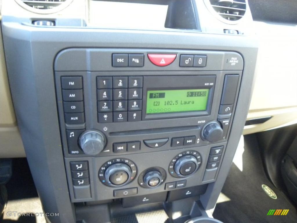 2006 Land Rover LR3 V8 SE Controls Photo #39699029