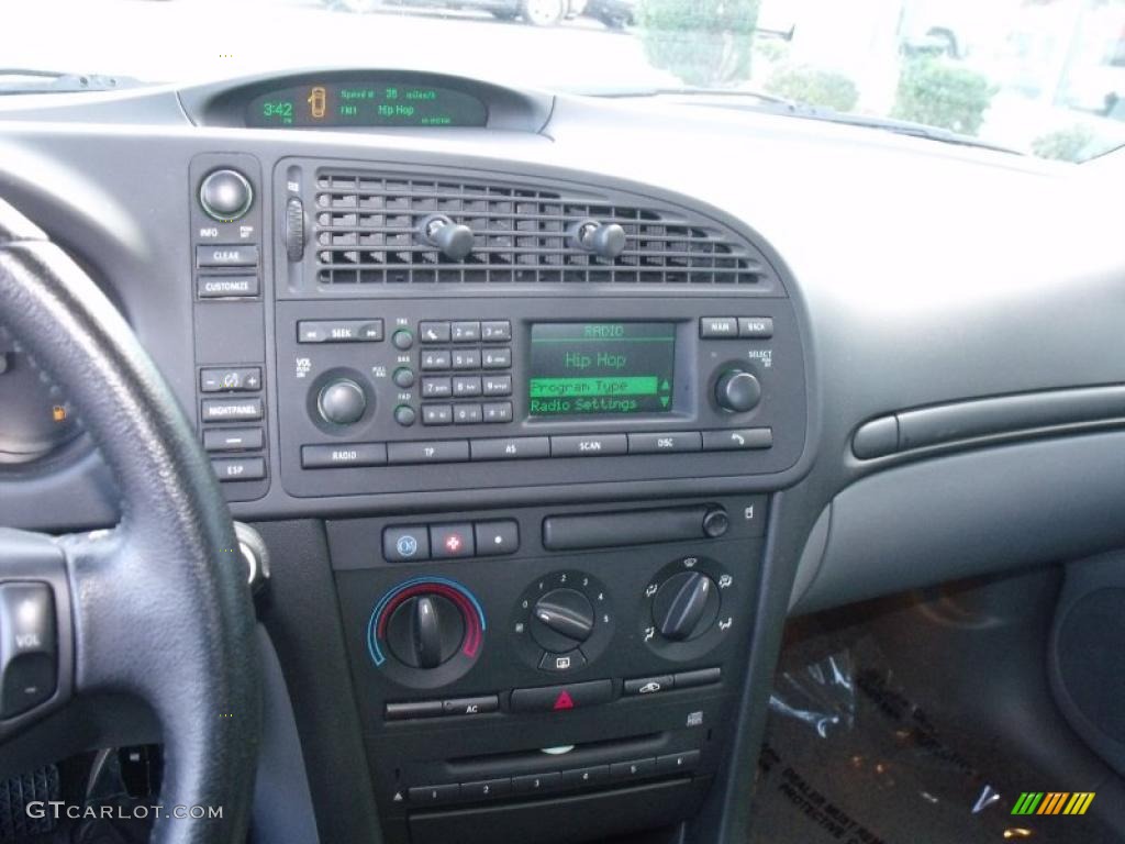 2003 Saab 9-3 Linear Sport Sedan Controls Photo #39699462