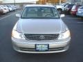 2003 Desert Sand Mica Toyota Avalon XLS  photo #2