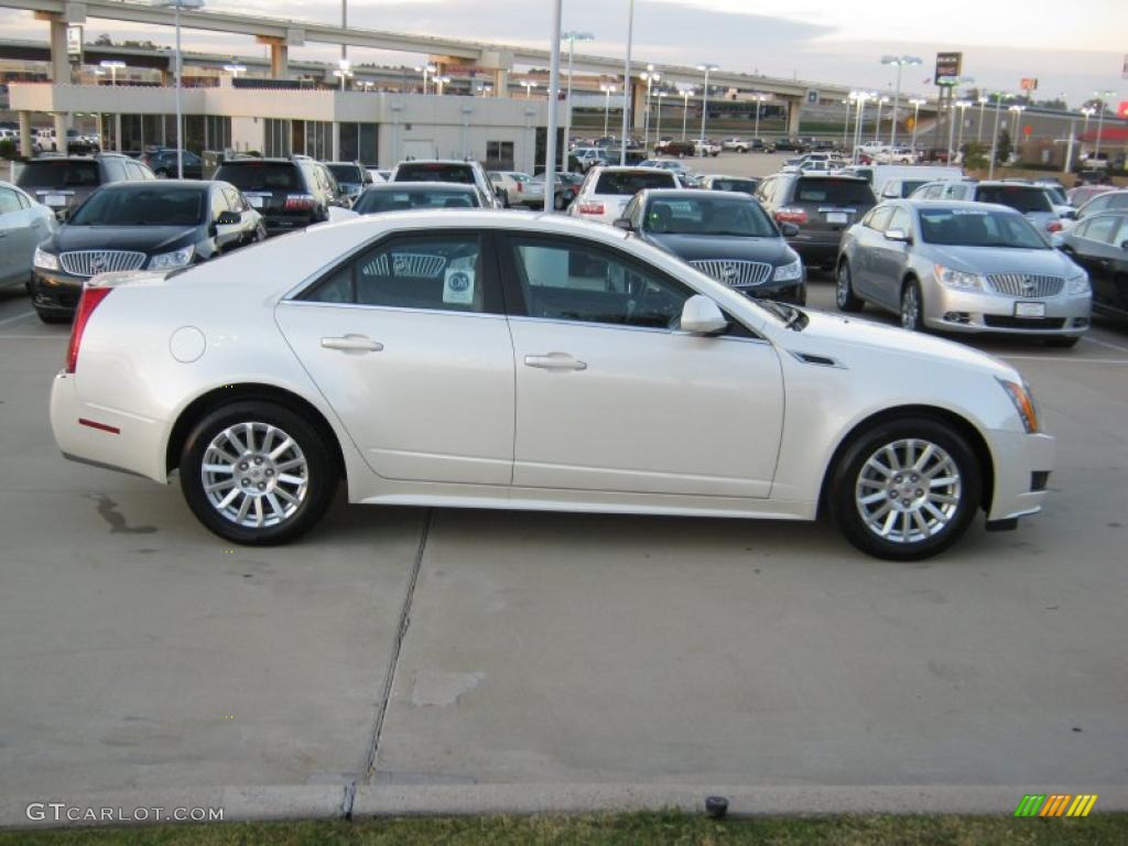 White Diamond Tricoat 2011 Cadillac CTS 3.0 Sedan Exterior Photo #39702899