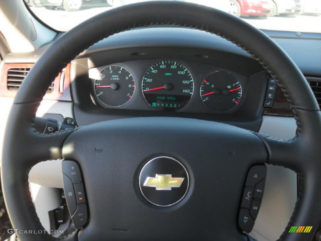 2011 Chevrolet Impala LTZ Gray Steering Wheel Photo #39703159