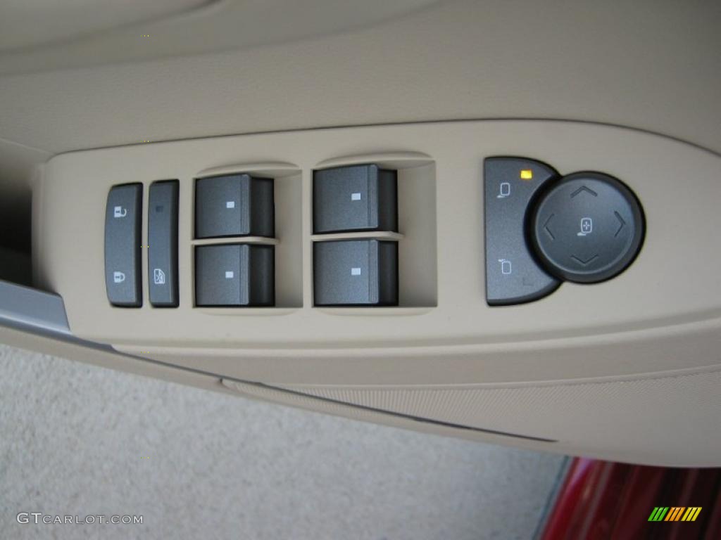 2011 Cadillac CTS 3.0 Sedan Controls Photo #39703511
