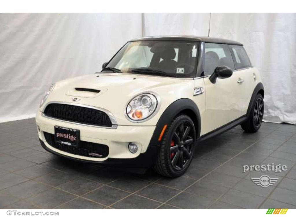 2010 Cooper John Cooper Works Hardtop - Pepper White / Rooster Red Leather/Carbon Black photo #1