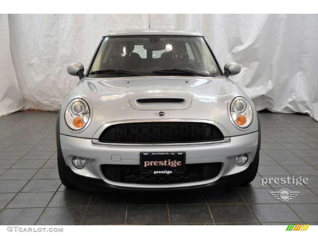 2010 Cooper Hardtop - Pure Silver Metallic / Rooster Red Leather/Carbon Black photo #6