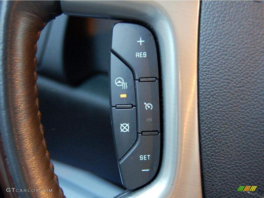 2008 GMC Yukon Denali AWD Controls Photo #39705915