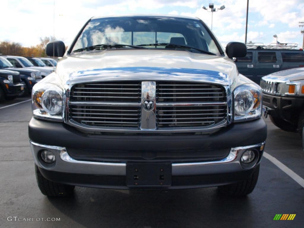 2007 Ram 1500 SLT Quad Cab 4x4 - Cool Vanilla / Khaki Beige photo #8