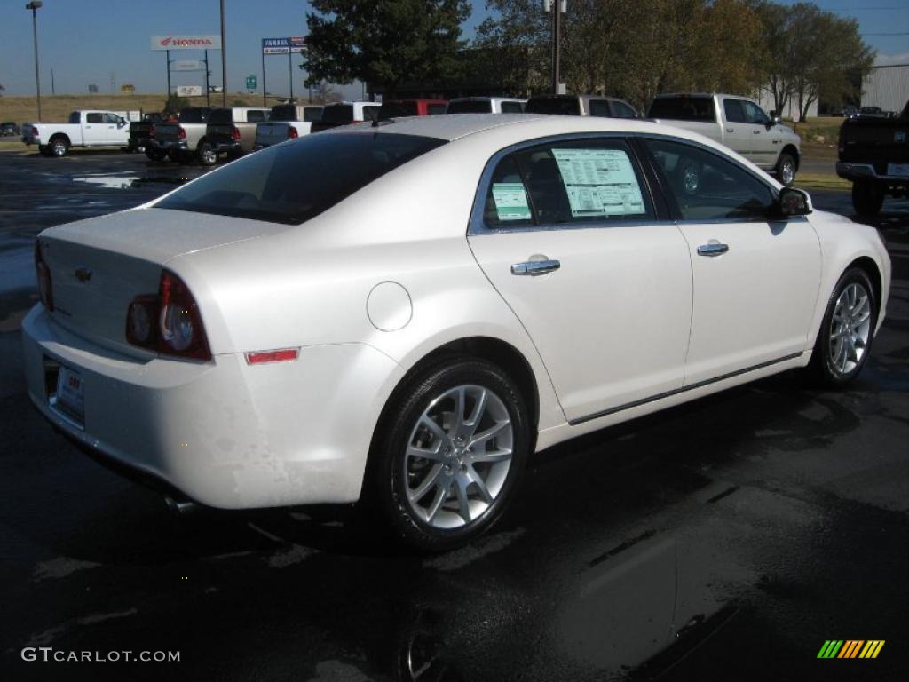 White Diamond Tricoat 2011 Chevrolet Malibu LTZ Exterior Photo #39707079