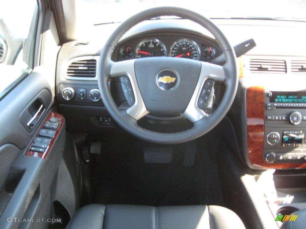 2011 Chevrolet Avalanche LT 4x4 Ebony Steering Wheel Photo #39707591