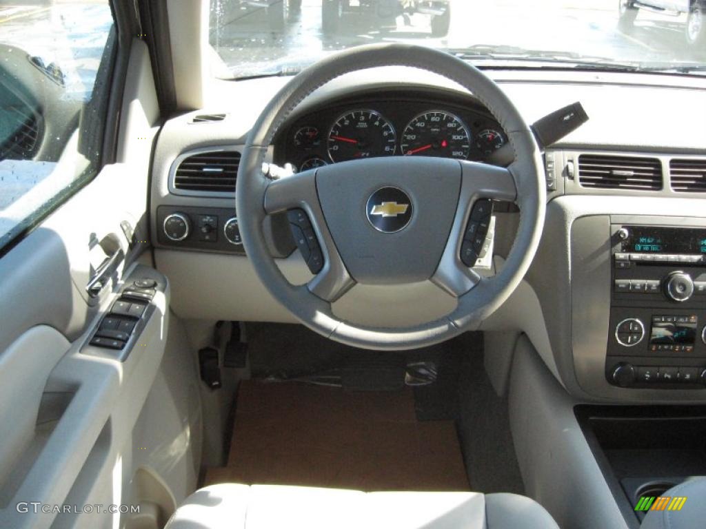 2011 Chevrolet Avalanche LT 4x4 Dark Titanium/Light Titanium Steering Wheel Photo #39707819