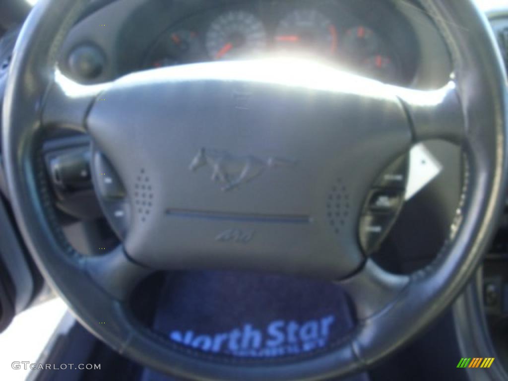 2000 Mustang V6 Convertible - Silver Metallic / Dark Charcoal photo #18