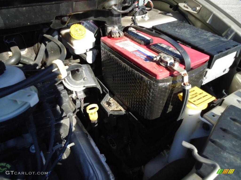 2006 Dodge Grand Caravan SXT 3.8L OHV 12V V6 Engine Photo #39708955
