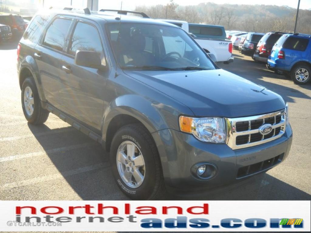 2010 Escape XLT 4WD - Steel Blue Metallic / Charcoal Black photo #4