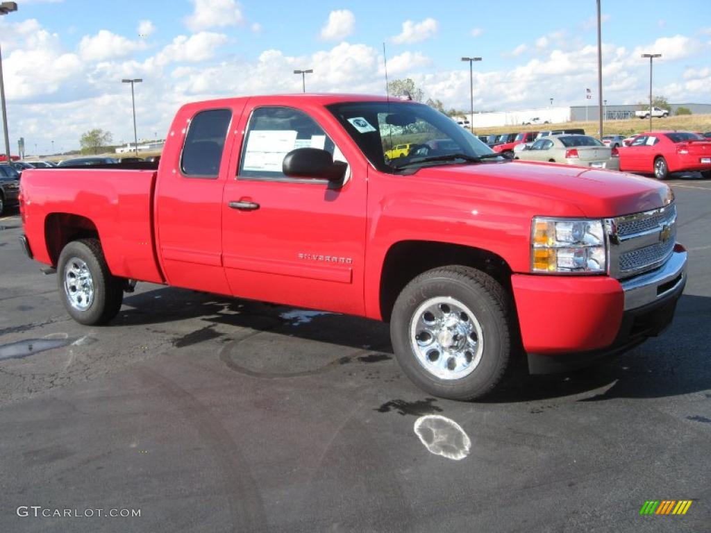 Victory Red 2011 Chevrolet Silverado 1500 LS Extended Cab Exterior Photo #39710591
