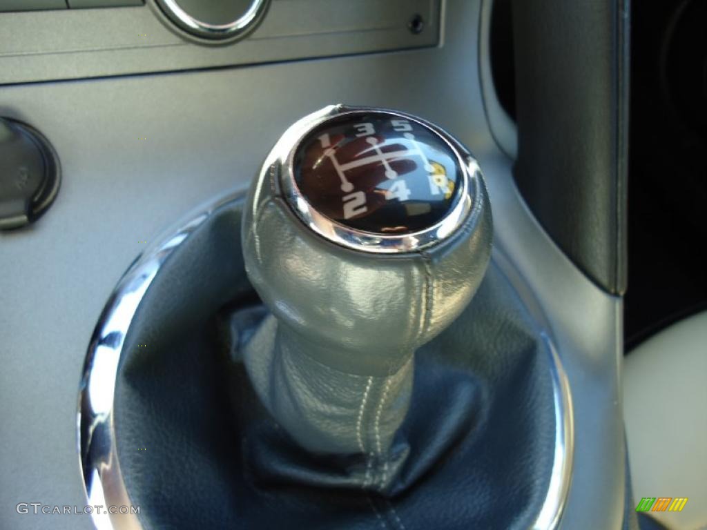 2008 Pontiac Solstice Roadster 5 Speed Aisin Manual Transmission Photo #39710675