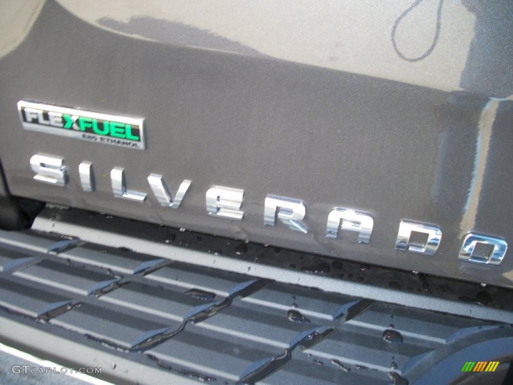 2011 Silverado 1500 Regular Cab 4x4 - Taupe Gray Metallic / Dark Titanium photo #11
