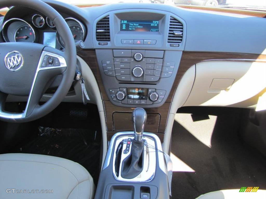 2011 Buick Regal CXL Cashmere Dashboard Photo #39715087