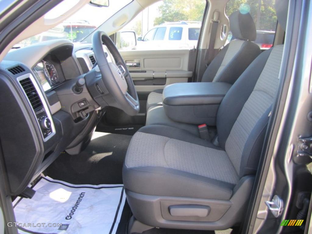 2010 Ram 1500 Big Horn Quad Cab - Mineral Gray Metallic / Dark Slate/Medium Graystone photo #11