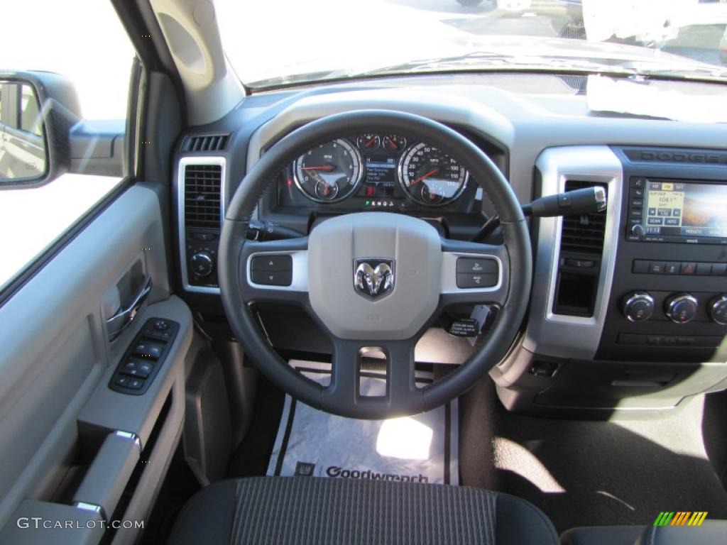 2010 Ram 1500 Big Horn Quad Cab - Mineral Gray Metallic / Dark Slate/Medium Graystone photo #16