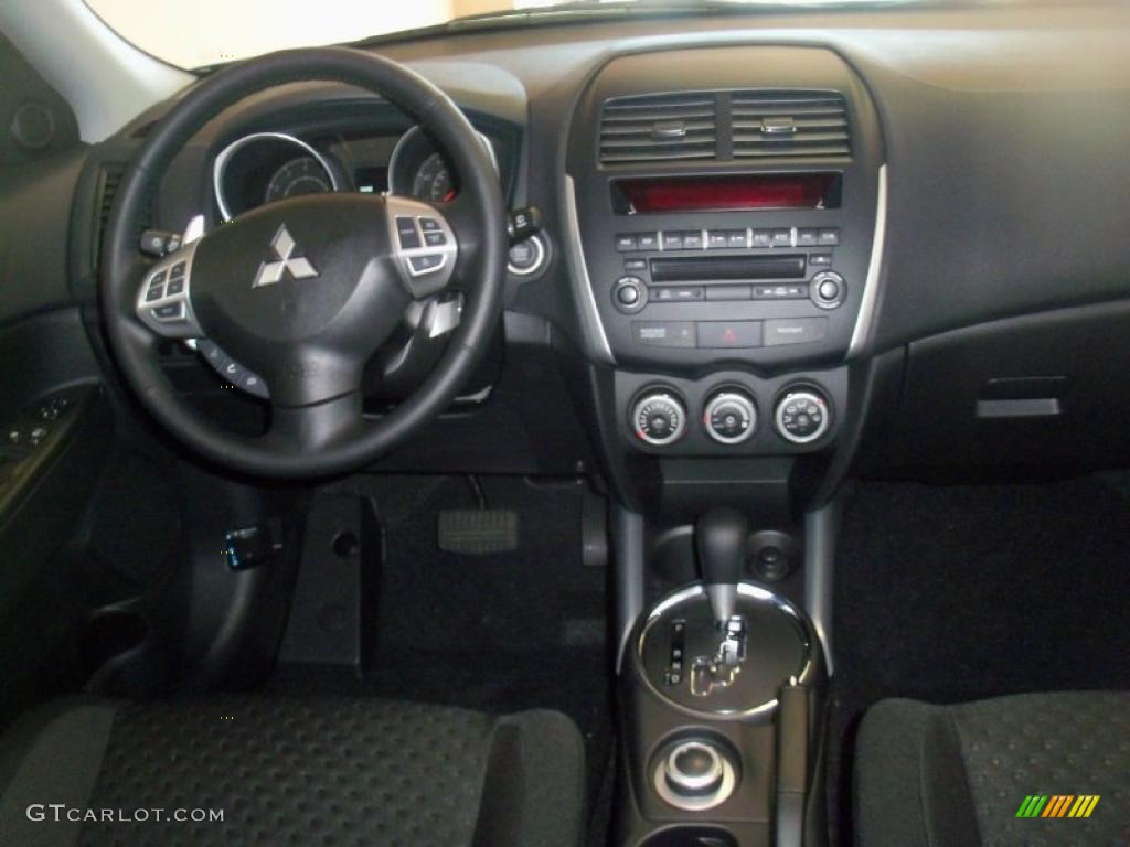 2011 Mitsubishi Outlander Sport SE 4WD Dashboard Photos