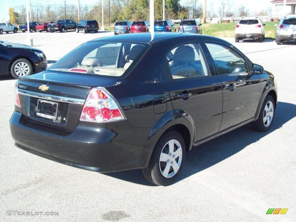 2011 Chevrolet Aveo LT Sedan exterior Photo #39717511