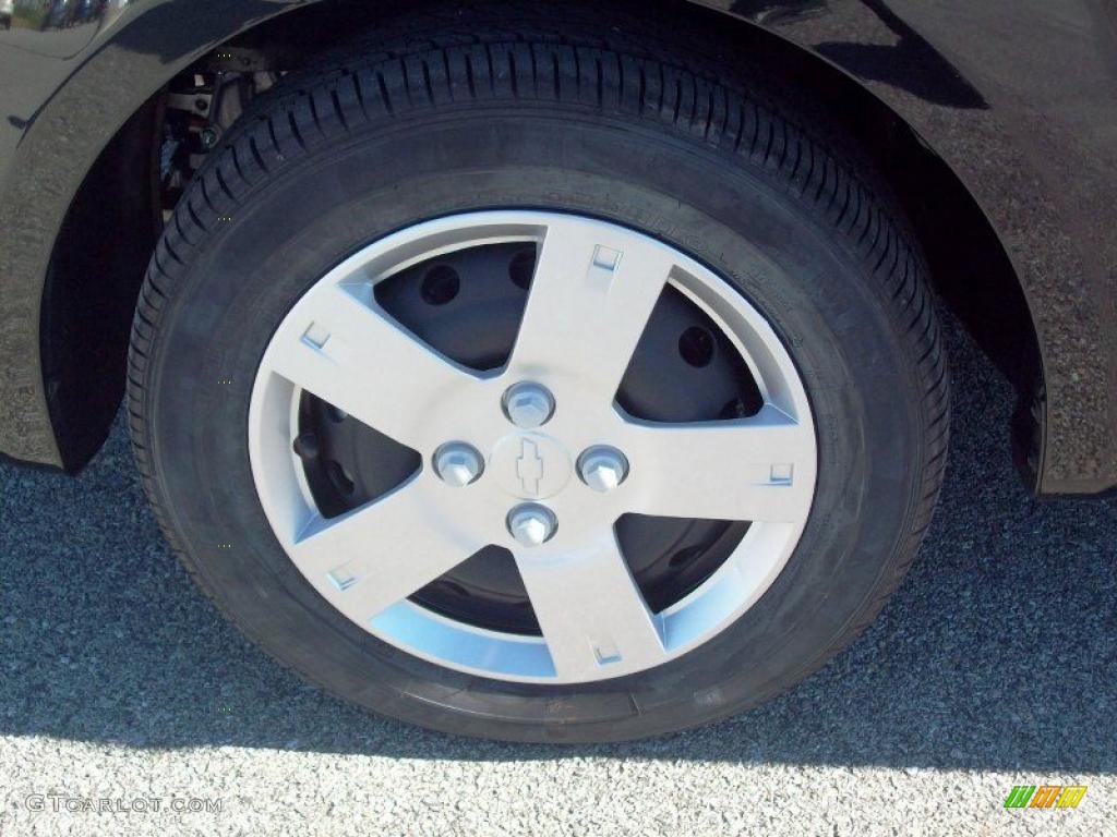 2011 Chevrolet Aveo LT Sedan Wheel Photo #39717763