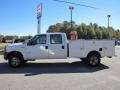 Oxford White - F350 Super Duty XLT Crew Cab 4x4 Chassis Photo No. 4