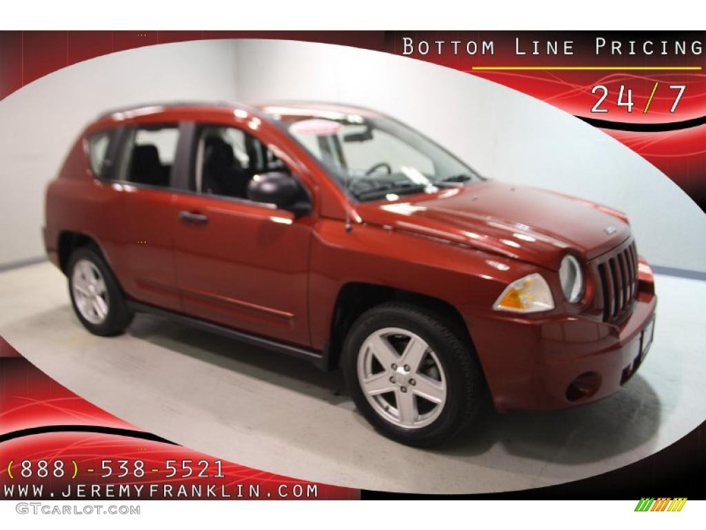 Inferno Red Crystal Pearl Jeep Compass