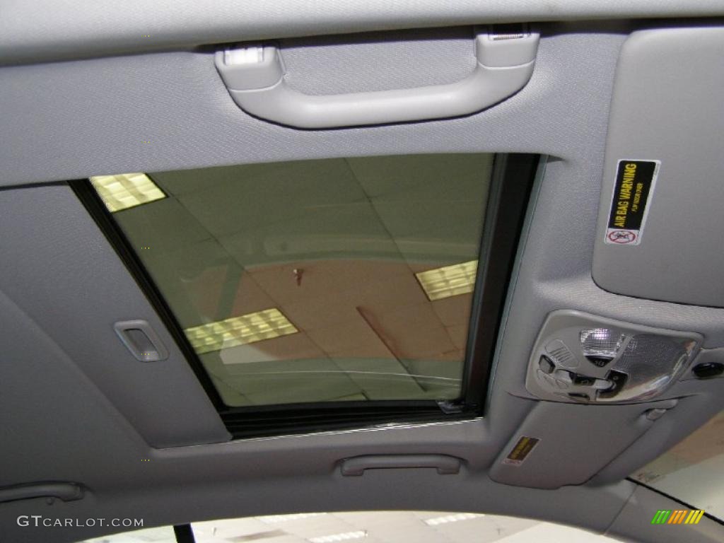 2004 Mercedes-Benz CLK 320 Coupe Sunroof Photos