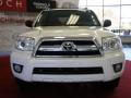 Natural White - 4Runner SR5 4x4 Photo No. 2