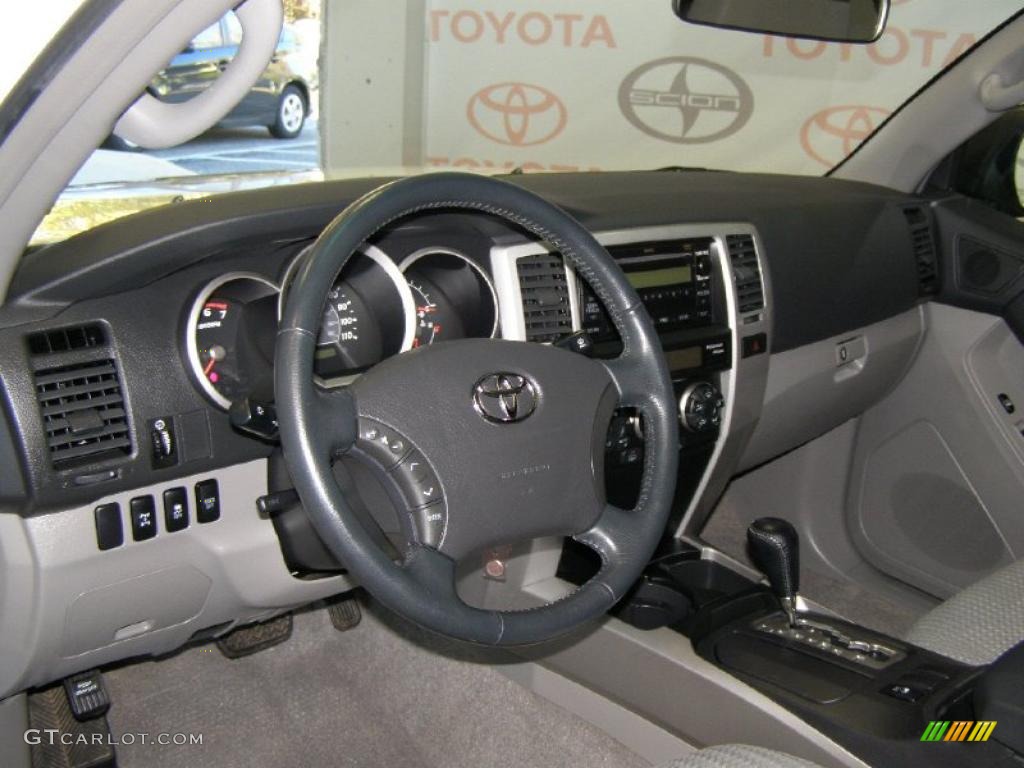 2008 4Runner SR5 4x4 - Natural White / Stone Gray photo #18