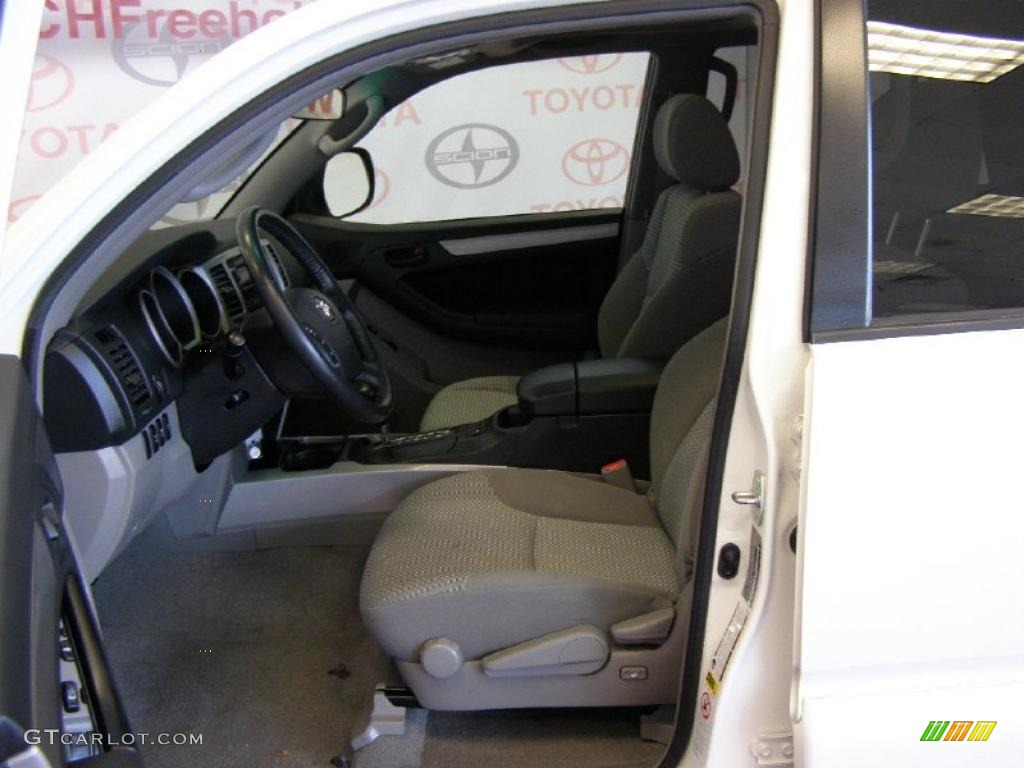 2008 4Runner SR5 4x4 - Natural White / Stone Gray photo #19