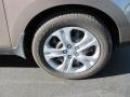 2010 Hyundai Tucson GLS Wheel and Tire Photo