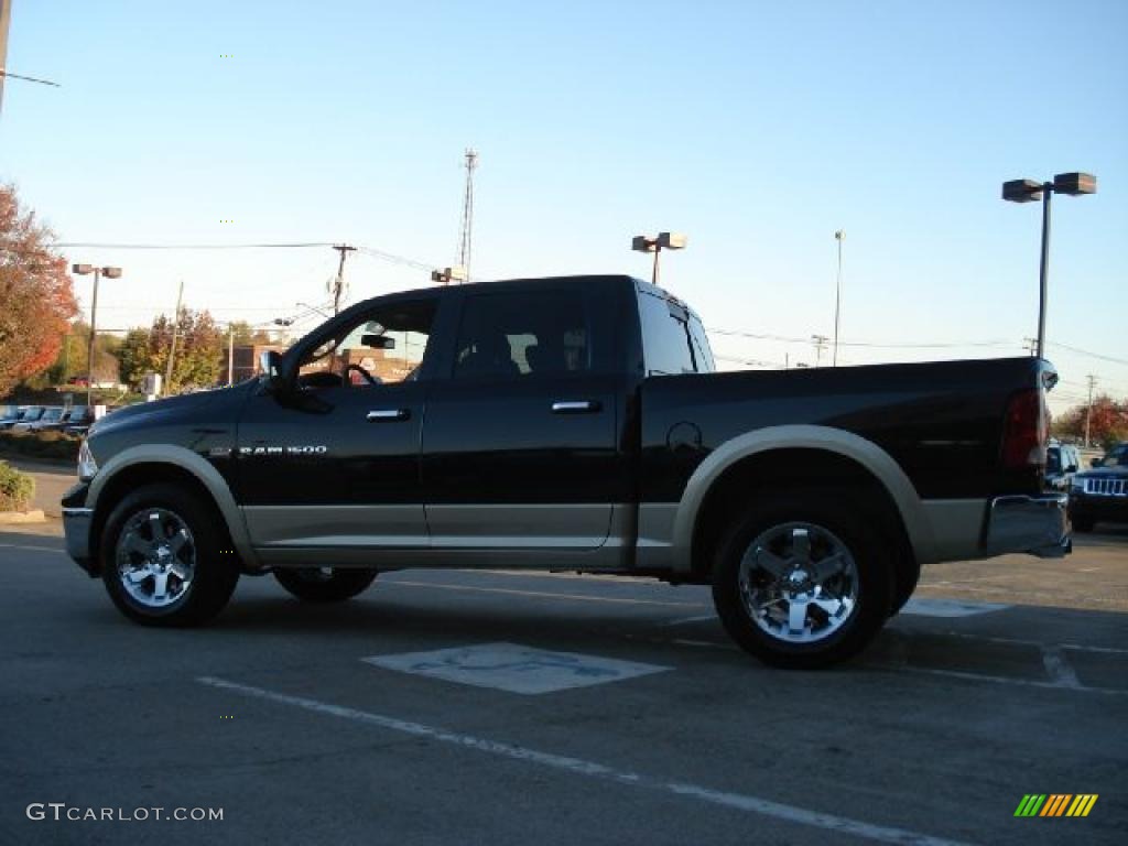 2011 Ram 1500 Laramie Crew Cab 4x4 - Brilliant Black Crystal Pearl / Light Pebble Beige/Bark Brown photo #6