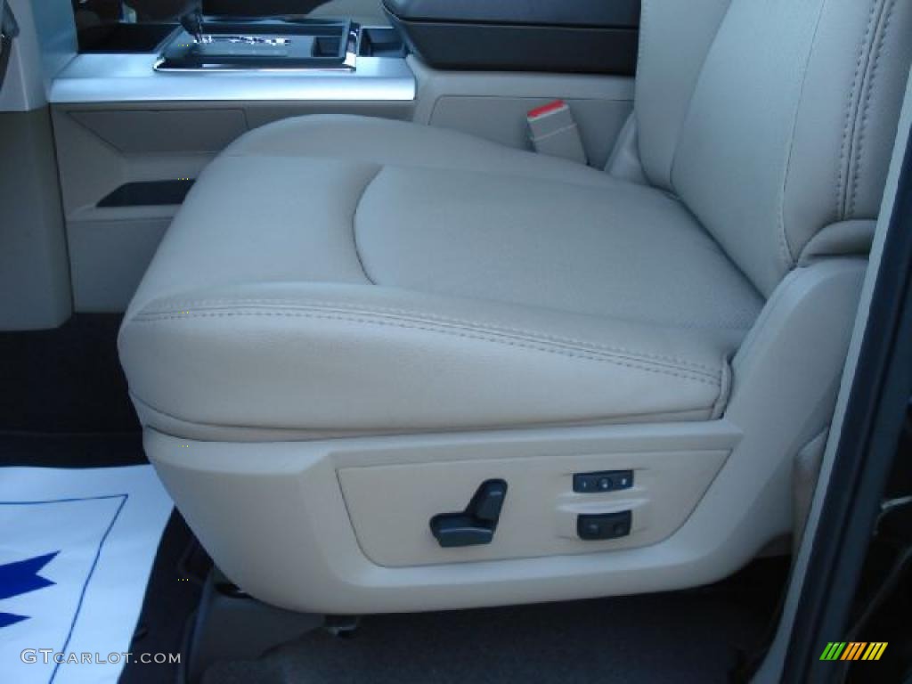 2011 Ram 1500 Laramie Crew Cab 4x4 - Brilliant Black Crystal Pearl / Light Pebble Beige/Bark Brown photo #10