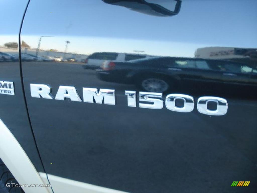 2011 Ram 1500 Laramie Crew Cab 4x4 - Brilliant Black Crystal Pearl / Light Pebble Beige/Bark Brown photo #18
