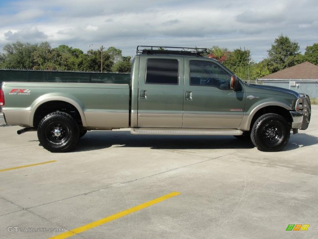 2004 F250 Super Duty King Ranch Crew Cab 4x4 - Estate Green Metallic / Castano Leather photo #2
