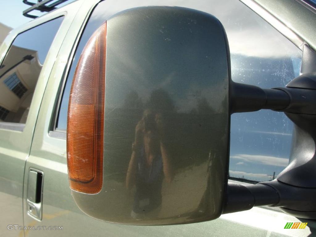 2004 F250 Super Duty King Ranch Crew Cab 4x4 - Estate Green Metallic / Castano Leather photo #19