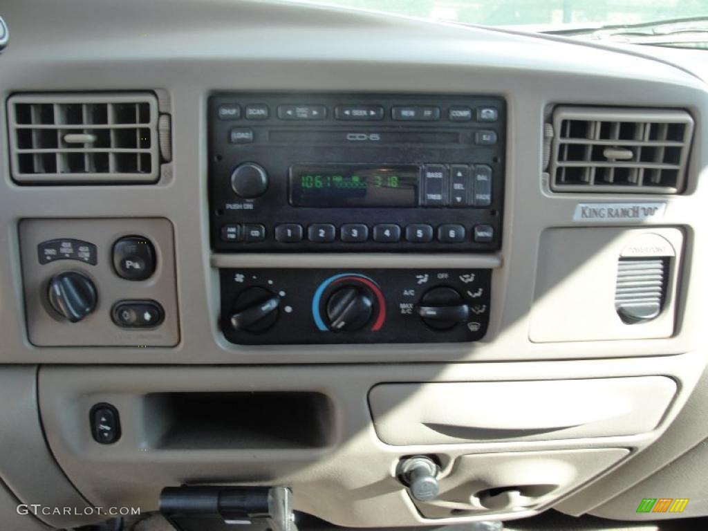 2004 F250 Super Duty King Ranch Crew Cab 4x4 - Estate Green Metallic / Castano Leather photo #47