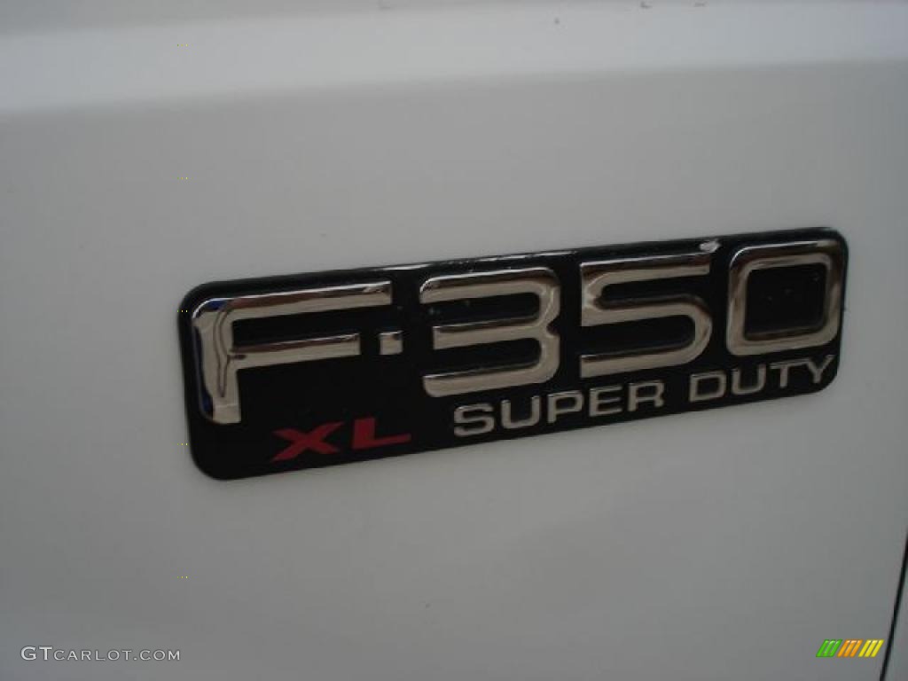 2004 Ford F350 Super Duty XL Crew Cab 4x4 Dually Marks and Logos Photo #39730069