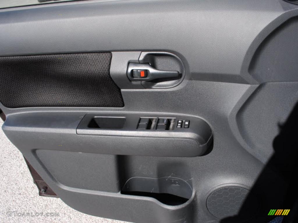 2009 Scion xB Standard xB Model Dark Gray Door Panel Photo #39730657