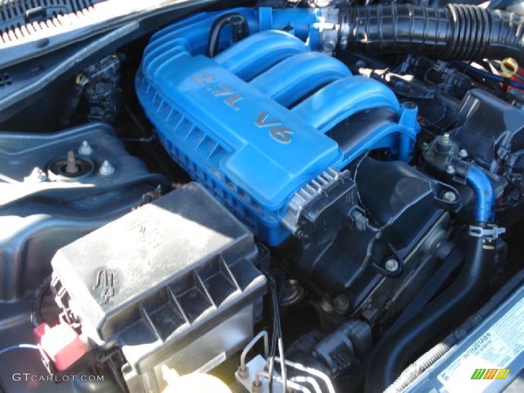 2005 Dodge Magnum SE 2.7 Liter DOHC 24-Valve V6 Engine Photo #39731543