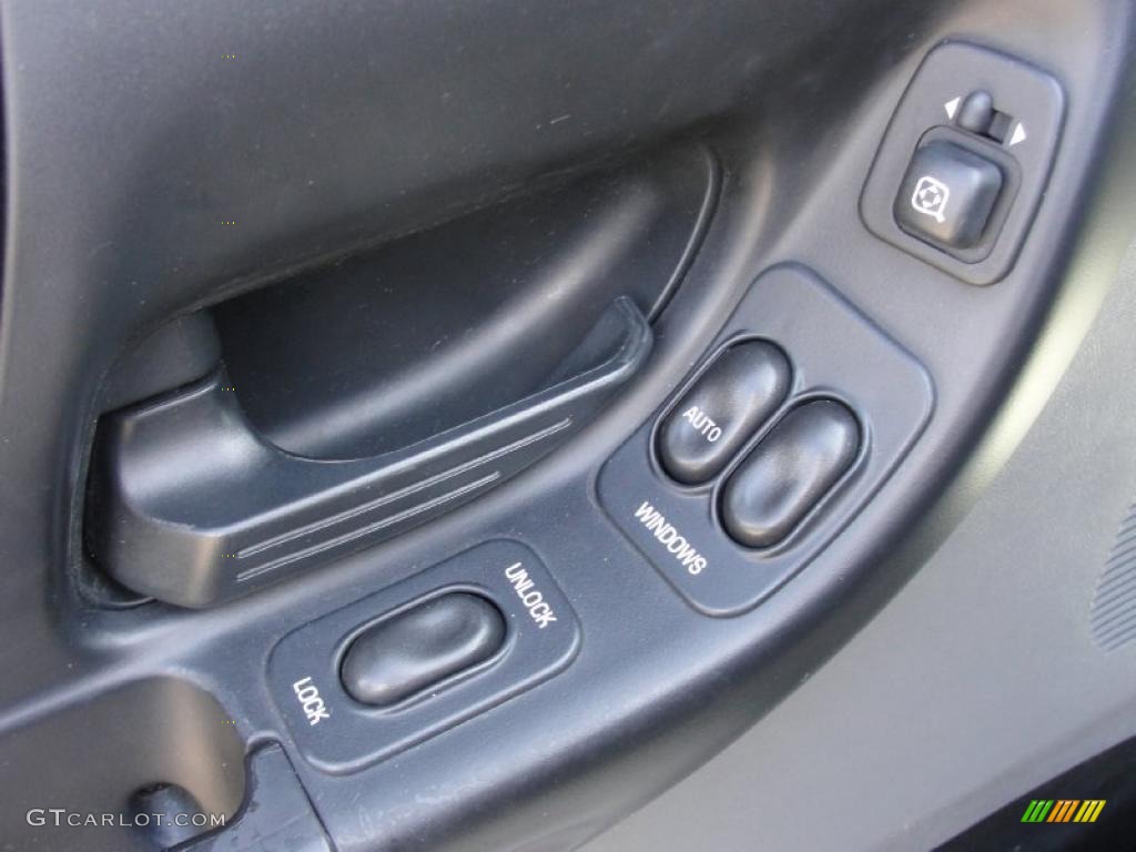 2005 Ford Ranger Edge SuperCab Controls Photo #39732788