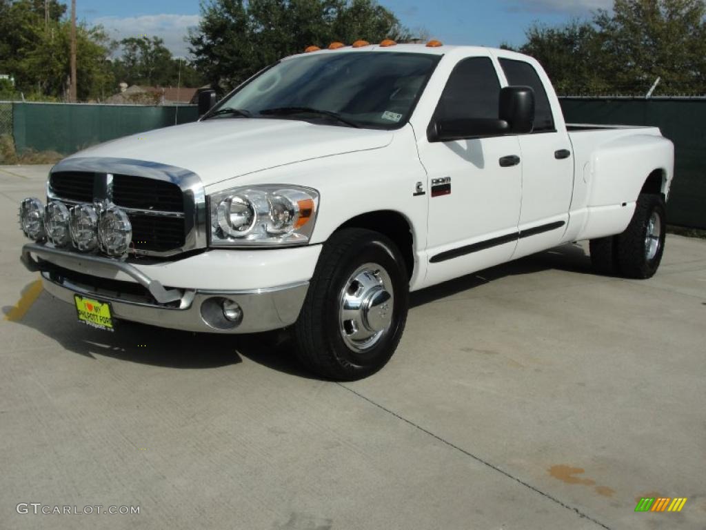 2007 Ram 3500 Lone Star Quad Cab Dually - Bright White / Khaki photo #7