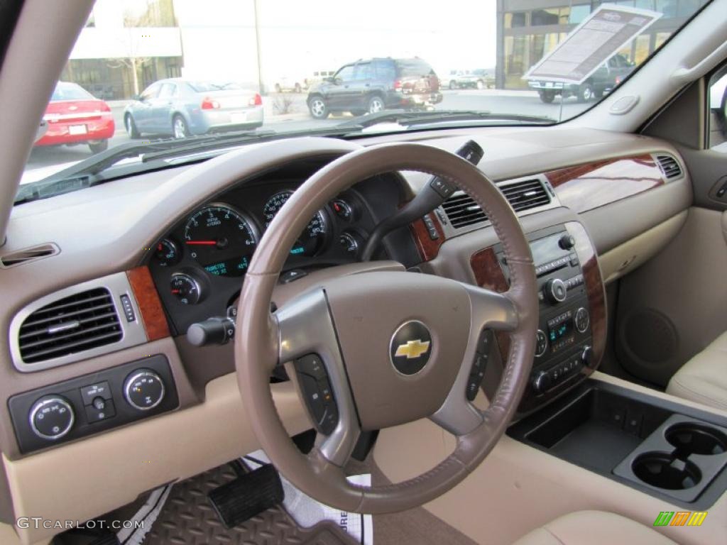 Light Cashmere Interior 2009 Chevrolet Silverado 1500 LTZ Crew Cab 4x4 Photo #39733208