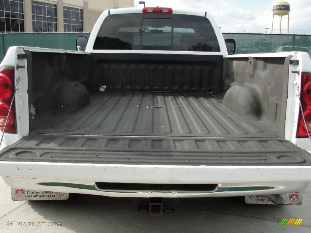 2007 Ram 3500 Lone Star Quad Cab Dually - Bright White / Khaki photo #40