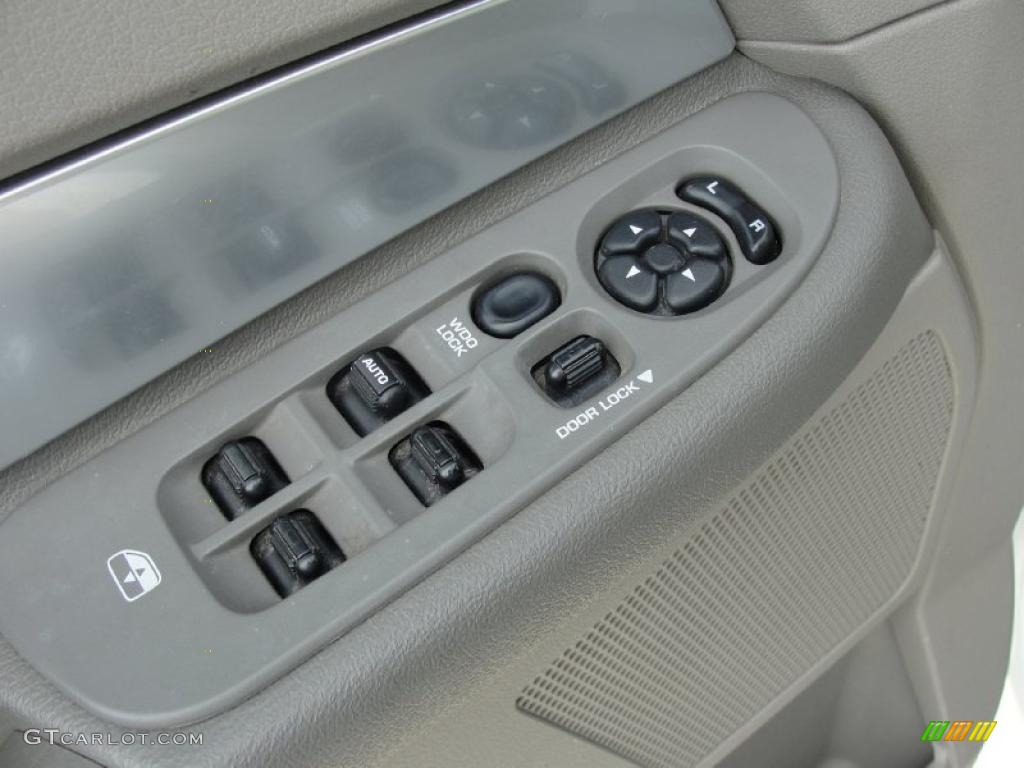 2007 Dodge Ram 3500 Lone Star Quad Cab Dually Controls Photo #39733637