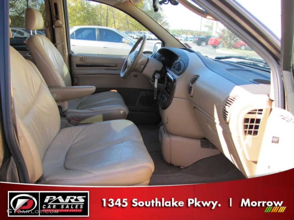 1998 Town & Country LXi - Taupe Metallic / Camel photo #9